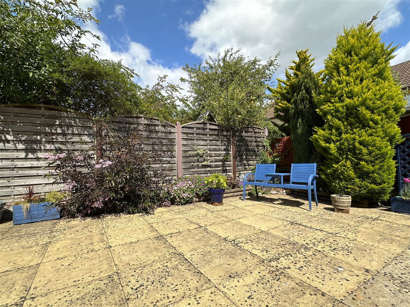 Sedgefield Way, Chippenham